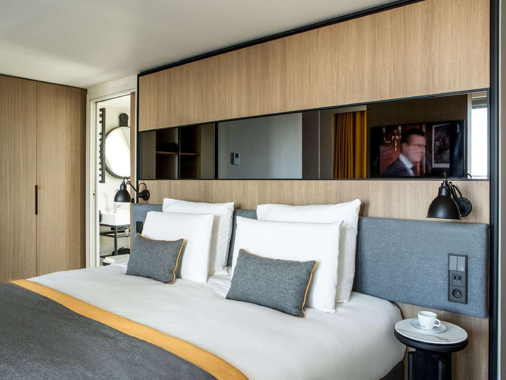 Mercure 17 Batignolles Parijs